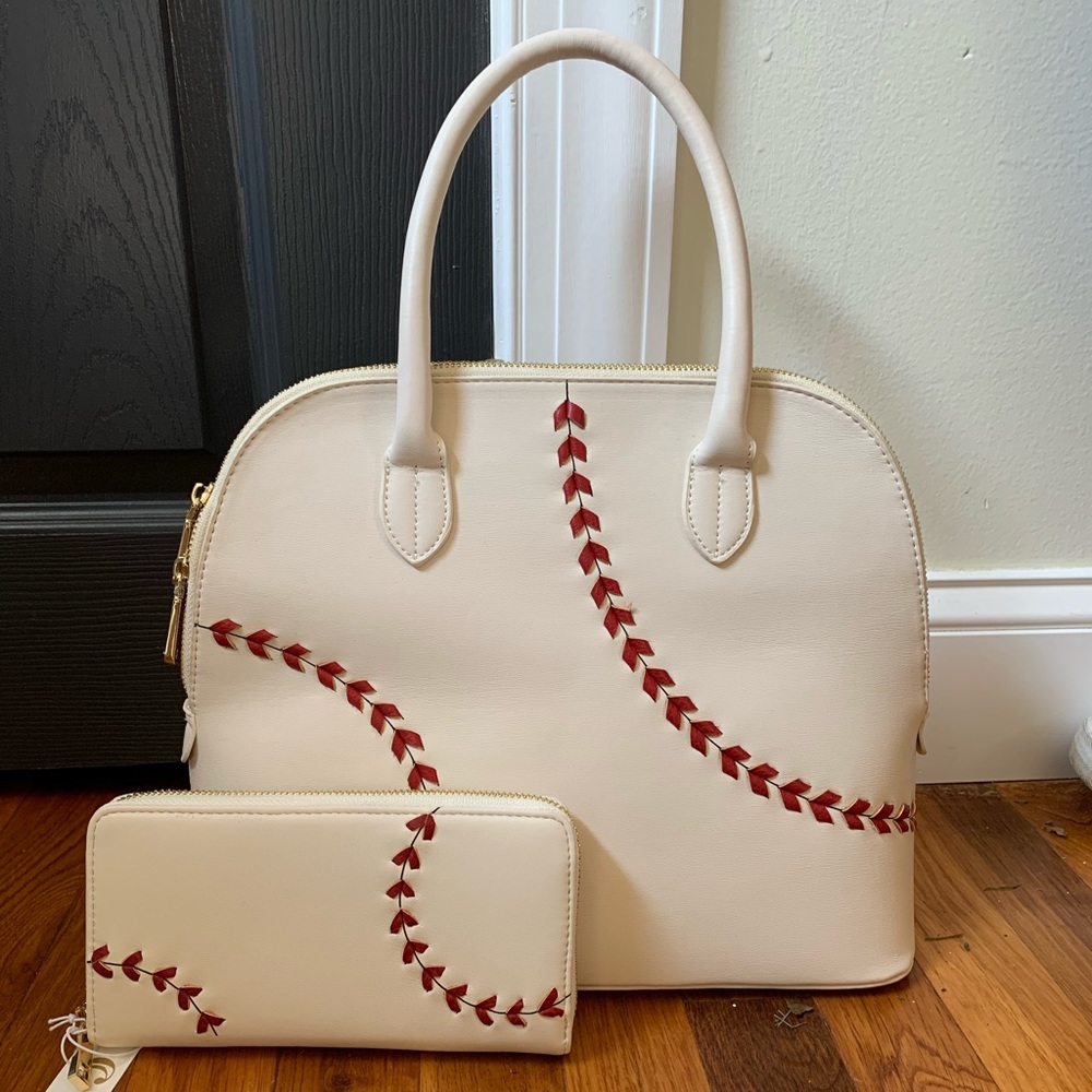 BRAND NEW Baseball Bag with Matching Wallet